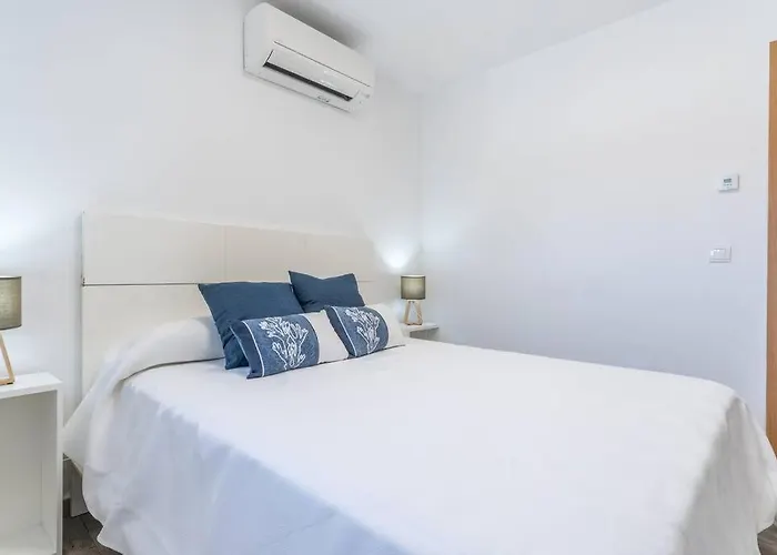 Acueducto Holiday home *